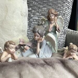 Elegant Angel Figurine Set